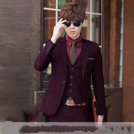 Traje de hombre ajustado de invierno para bodas