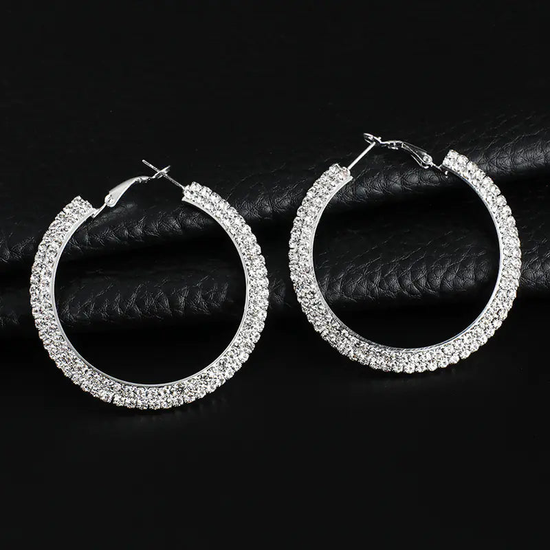 Pendientes de aro de cristal redondos de lujo para mujer