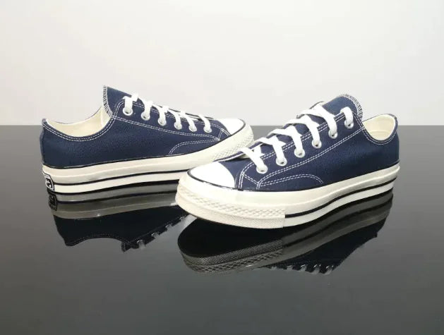 Convers navy blue