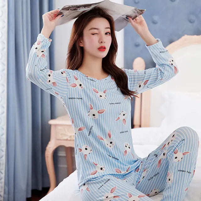 Pijama para mujer con hermoso diseño